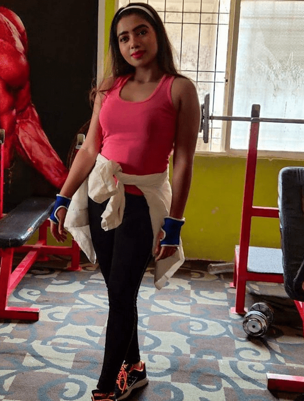 Rekha mona sarkar height, weight and figure size